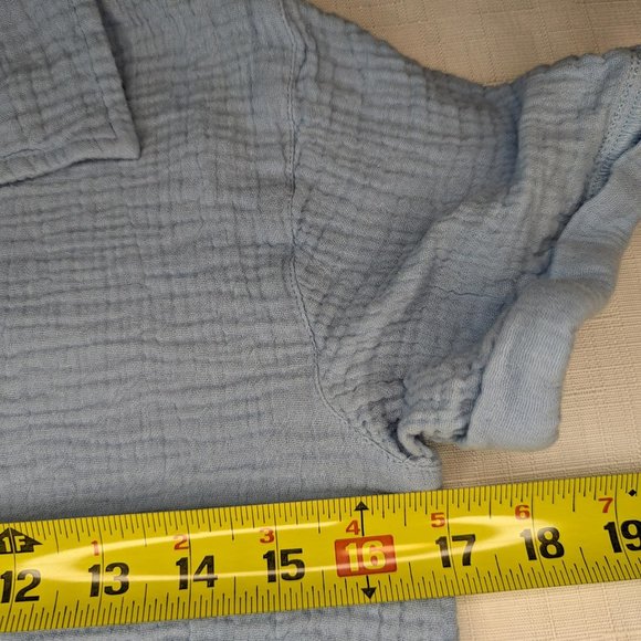 There Abouts Blue Crop Button Short Sleeve Top - Picture 4 of 6